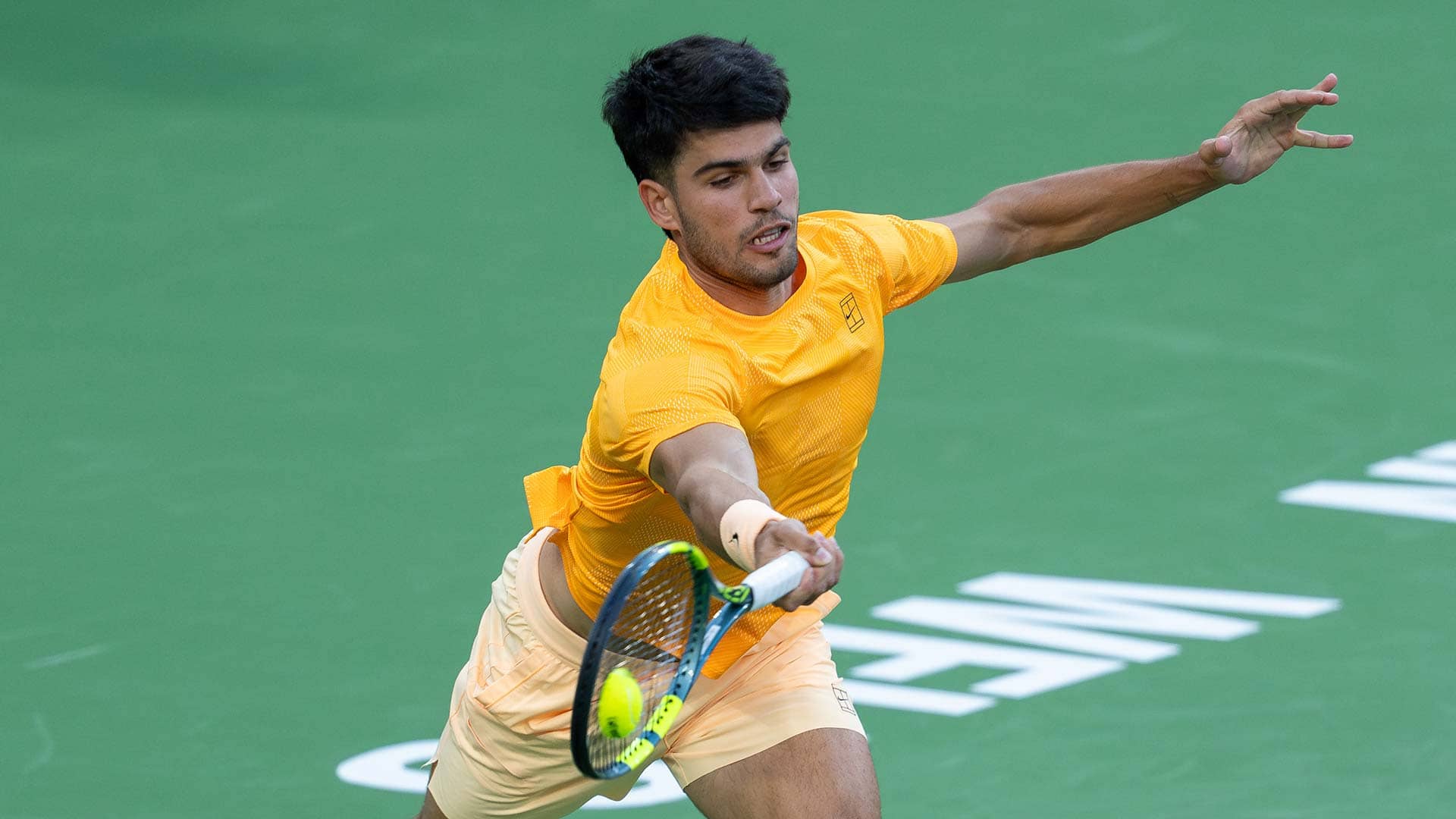 Carlos Alcaraz defeated Arthur Rinderknech in three sets on Monday in Indian Wells.