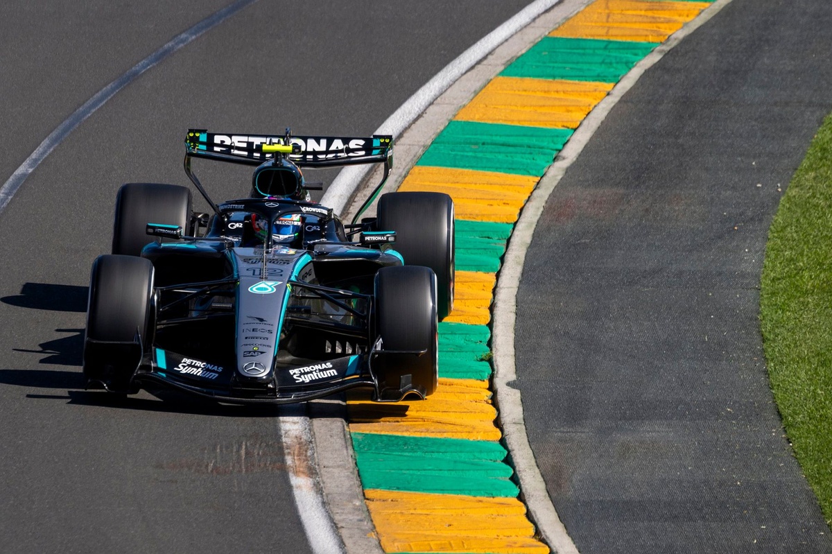 LIVE: F1 Australian GP updates - Antonelli suffers big crash in FP3 | Live text