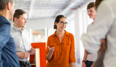 Decentralizing Architectural Decisions with the Architecture Advice Process