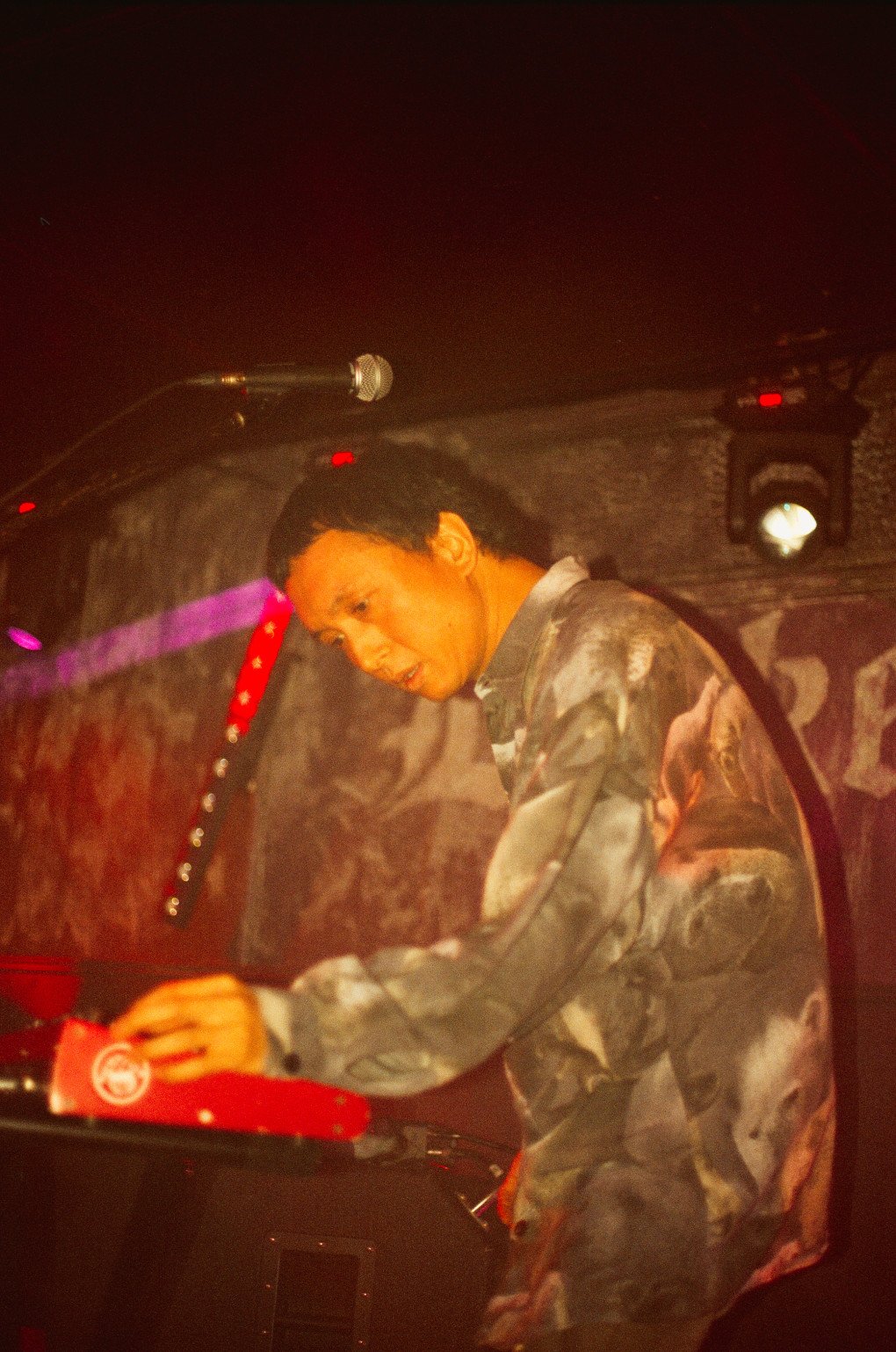 Heavenphetamine performs at an underground venue in Ukraine during a wartime tour. (Source: press office)