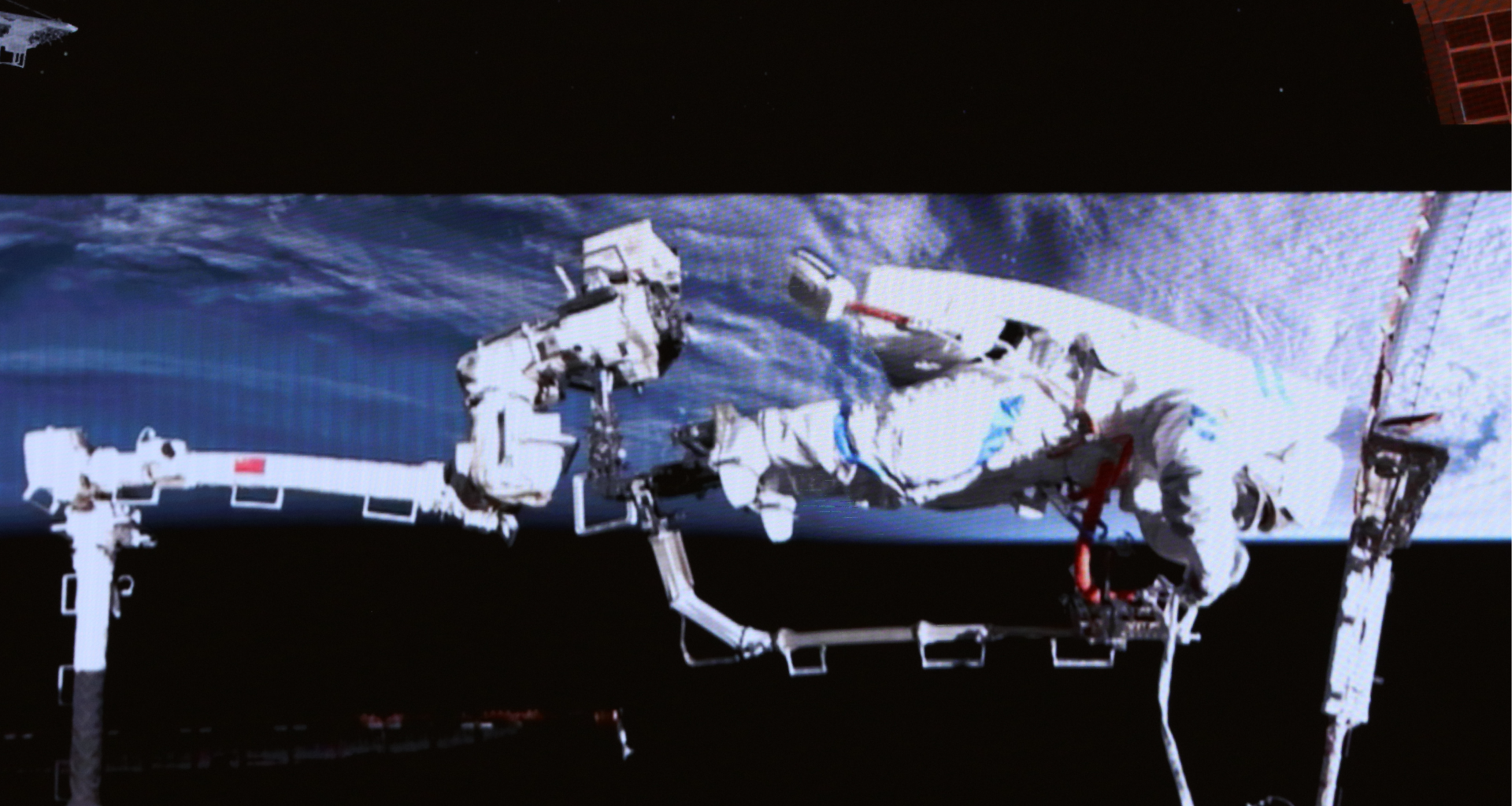 Shenzhou-21 crew completes second series of extravehicular activities - news.cgtn.com