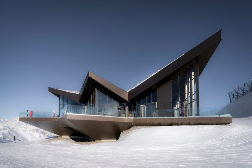 Stella di Pila cable car station by Studio di Architettura De Carlo Gualla