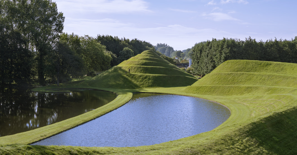 garden of cosmic speculation translates science into experience
