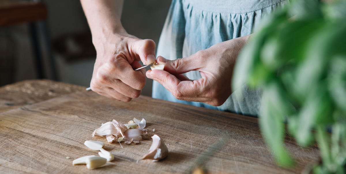 The 9 Best Foods to Fight Inflammation, According to Dietitians