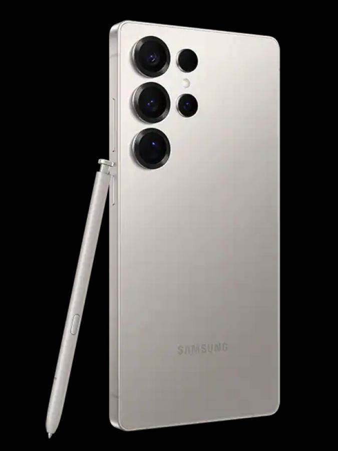 Samsung Galaxy S25 Ultra now selling at lowest price - India Today