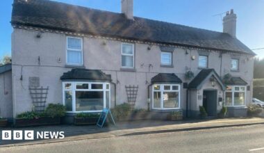 Cheadle landlord hits out at 30 no-shows on Mother's Day