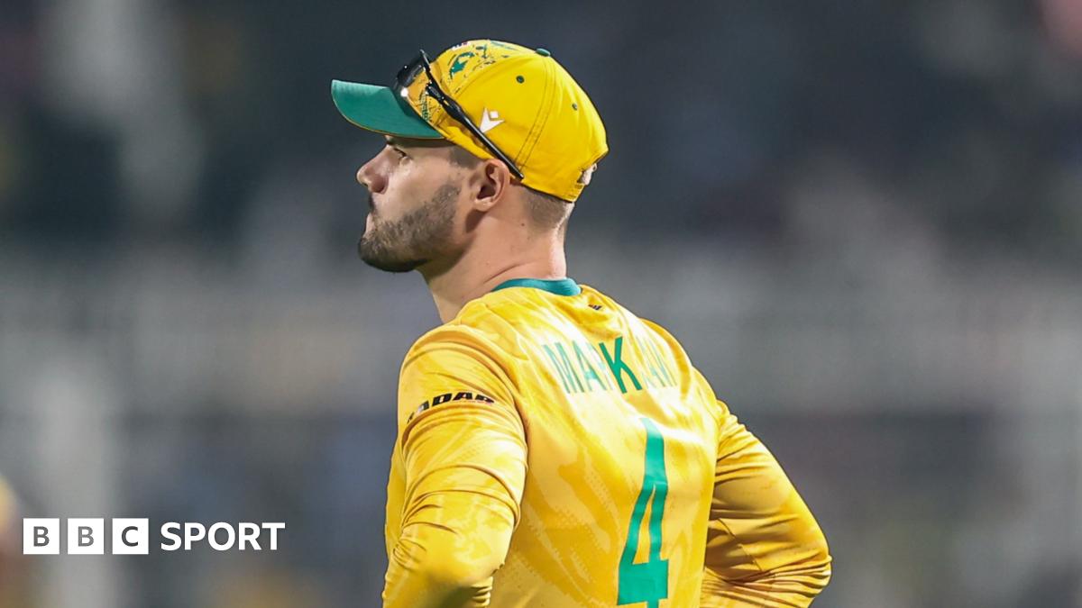 Finn Allen's century puts New Zealand into T20 World Cup final - BBC