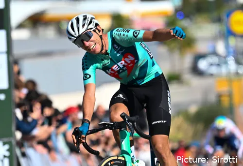 Diego Uriarte won a Vuelta a AndalucÃa stage for Equipo Kern PharmaÂ