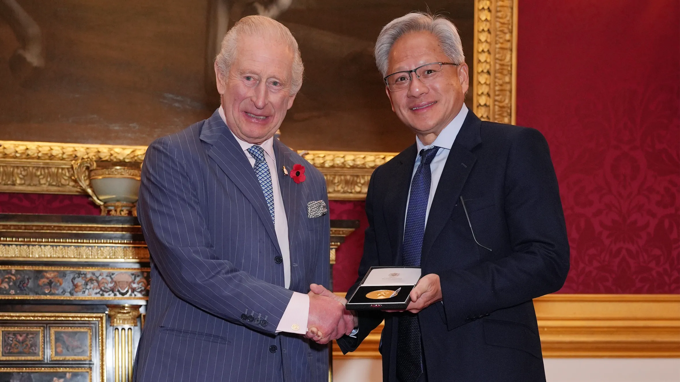 King Charles III presents Jensen Huang with the 2025 Queen Elizabeth Prize for Engineering.