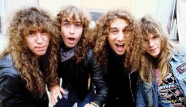 Anvil posing for a photograph in 1982