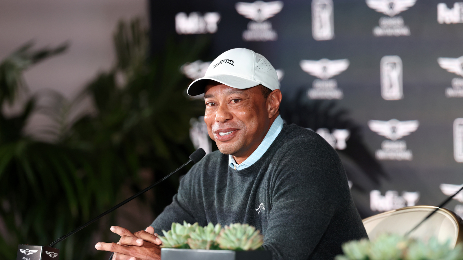 Tiger Woods Had Every Shot 'On a String' at Golf’s Most Iconic Courses