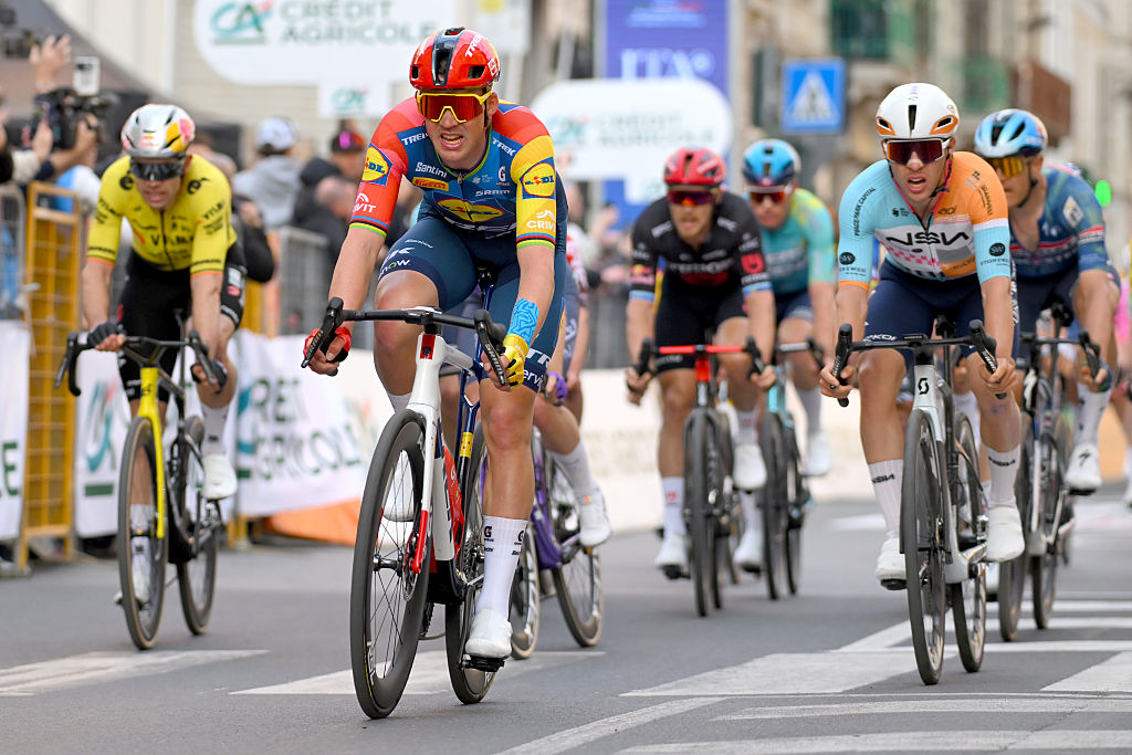 2026 Milan-San Remo: Mads Pedersen sprints to fourth
