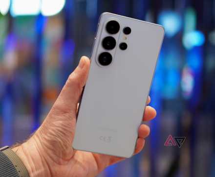 A person holding the Samsung Galaxy S26 Ultra