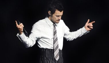 Harry Styles Takes Kiss All The Time To Manchester For First Concert In Three Years