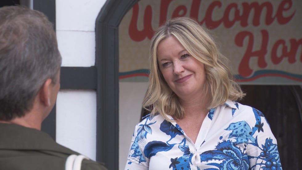 Diane Hutchinson, Hollyoaks diane hutchinson, hollyoaks