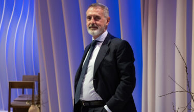 Virgin Media O2 owner eyes broadband deals to take on BT Openreach