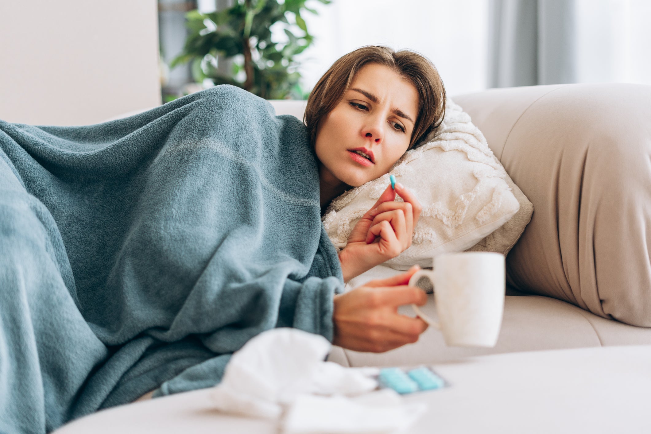 People with respiratory illnesses can benefit from foods rich in vitamins A and E, such as spinach and cereal