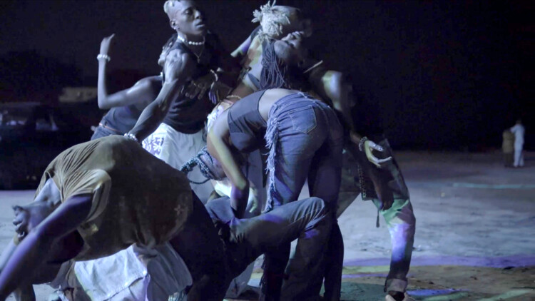Choreographing Lagos: Dele Adeyemo on Dance, Cosmology, and Spatial Practices - Image 12 of 22