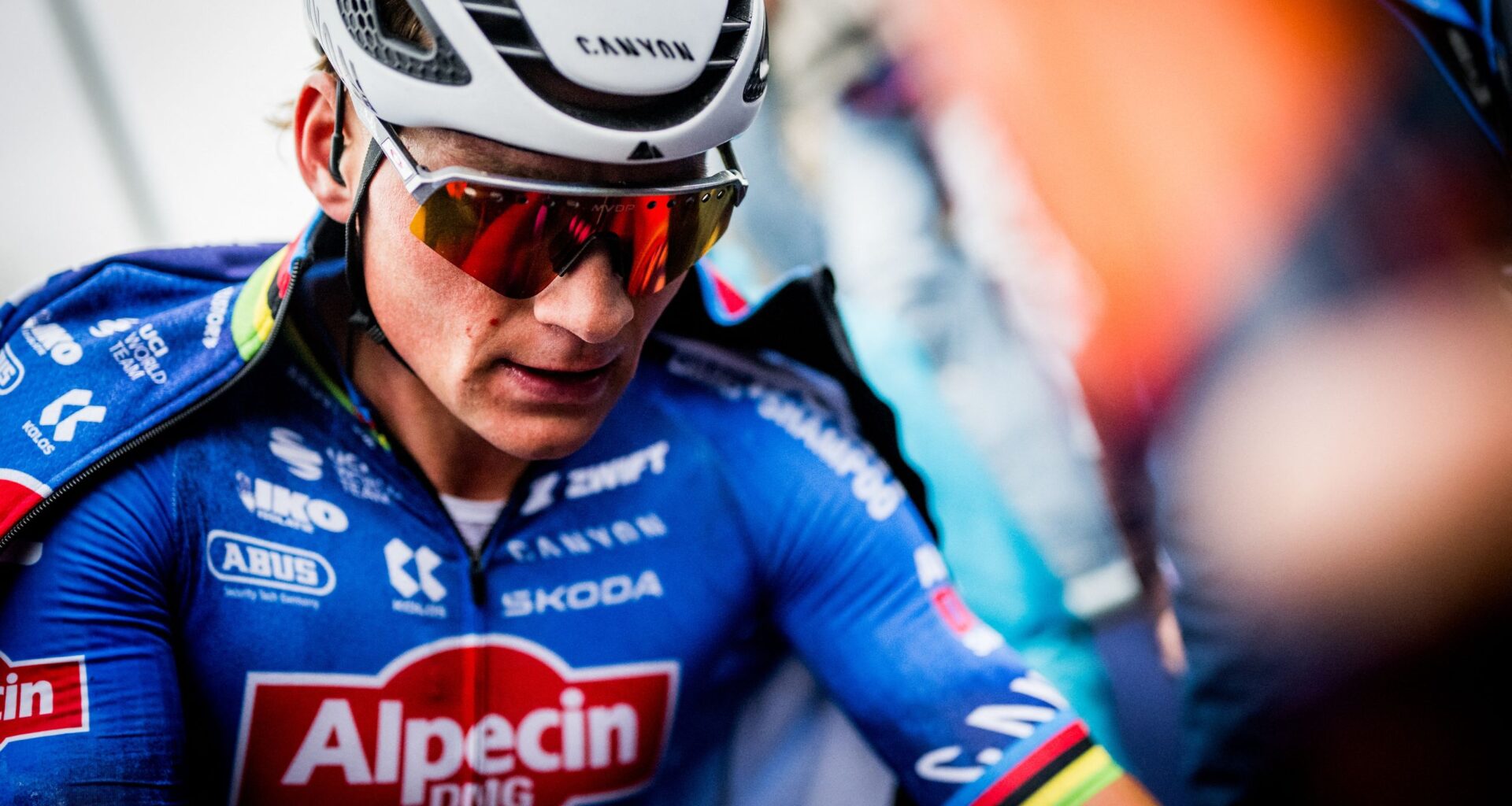 Why Tadej Pogačar and Wout van Aert's teams won't be sensing weakness for the Tour of Flanders despite Mathieu van der Poel's near miss at E3