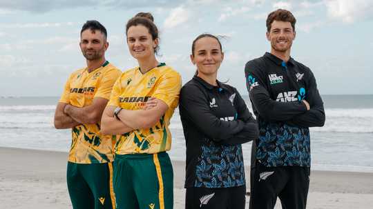 keshav-maharaj-is-among-only-three-players-from-the-t20-world-cup-squad-in-south-africas-current-squad-for-the-t20i-series-against-new-zealand