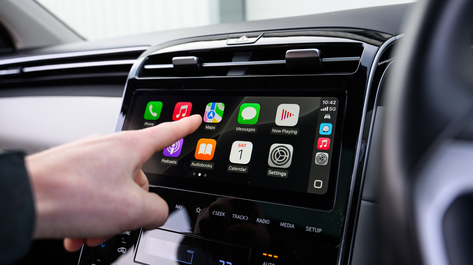 Apple CarPlay Is Finally Getting Video With iOS 26, But There's One Feature Still Missing