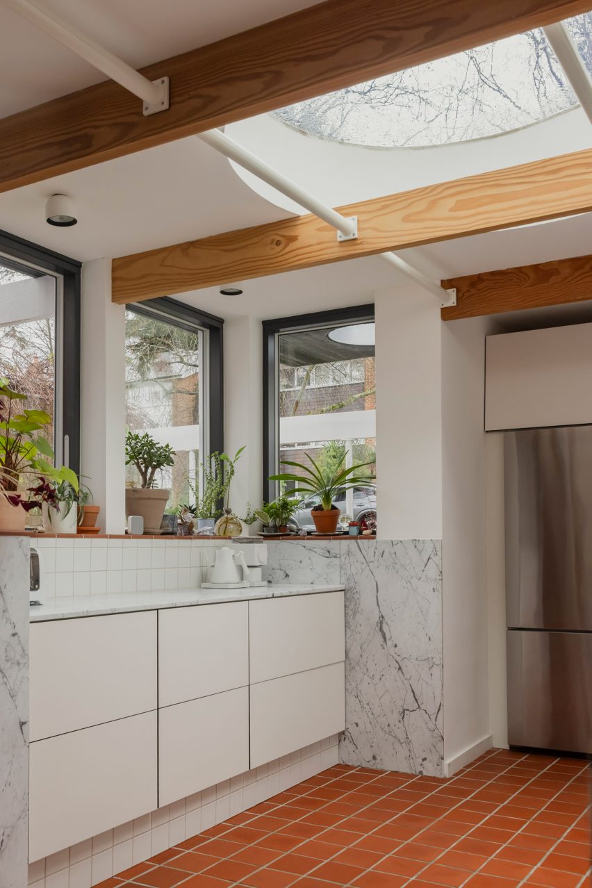 Kitchen in Little Brownings II by Archmongers