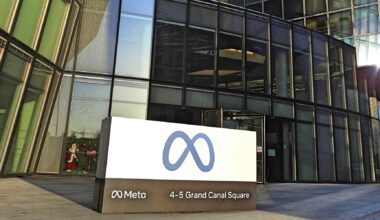 Meta cuts about 700 jobs as it shifts spending to AI • The Register