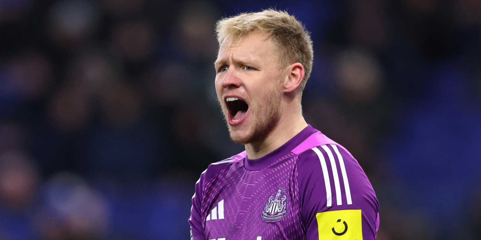Newcastle United's Aaron Ramsdale reacts vs Everton