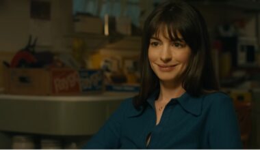 Anne Hathaway in The End of Oak Street