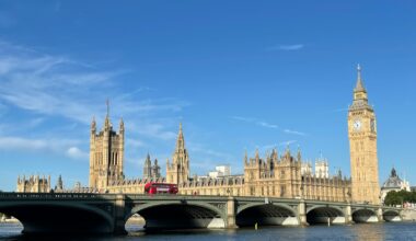 UK industry battles ‘commercial research exception’ AI plan