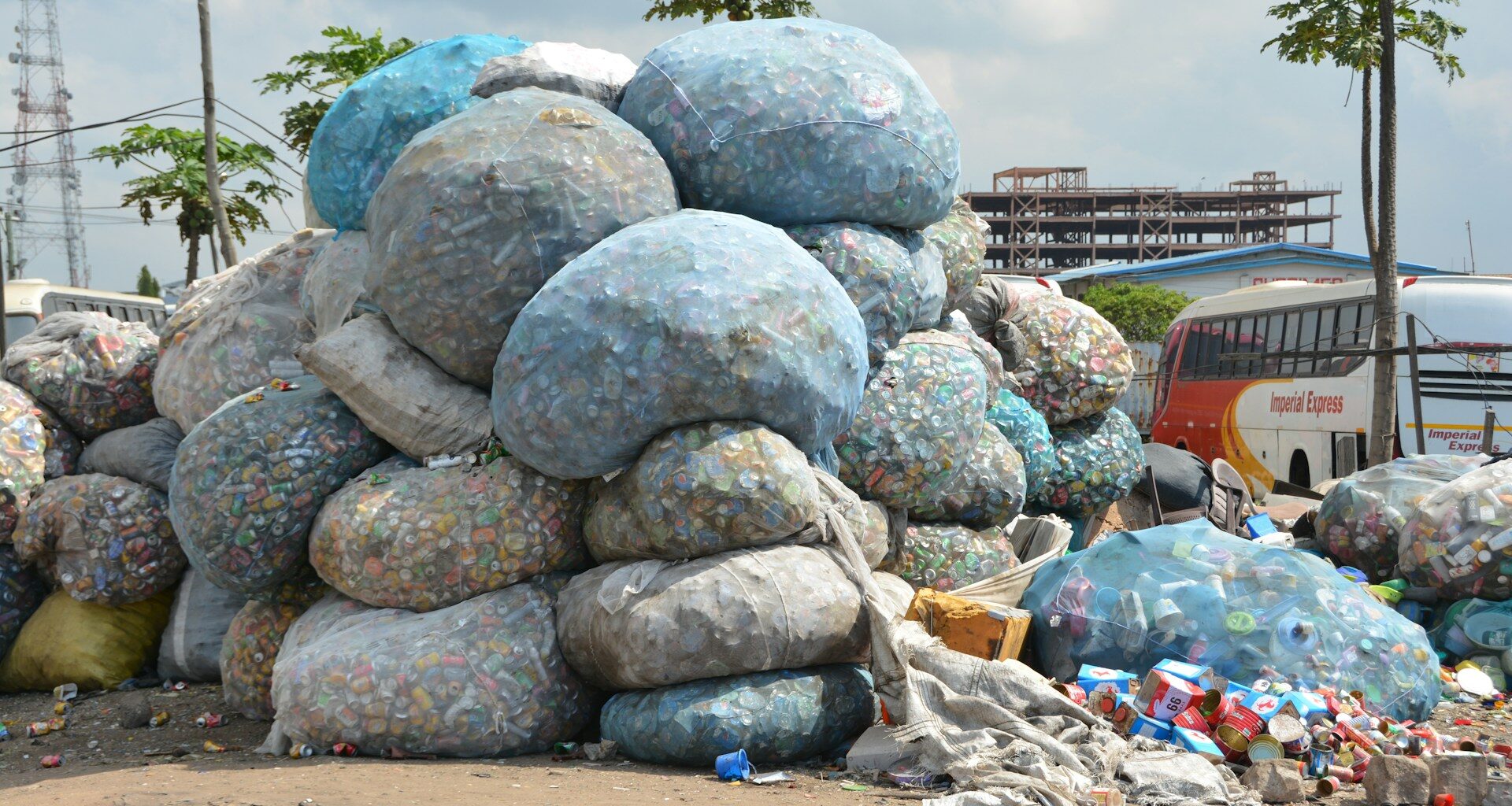 Huge amounts of nanoplastics discovered in tap and bottled water