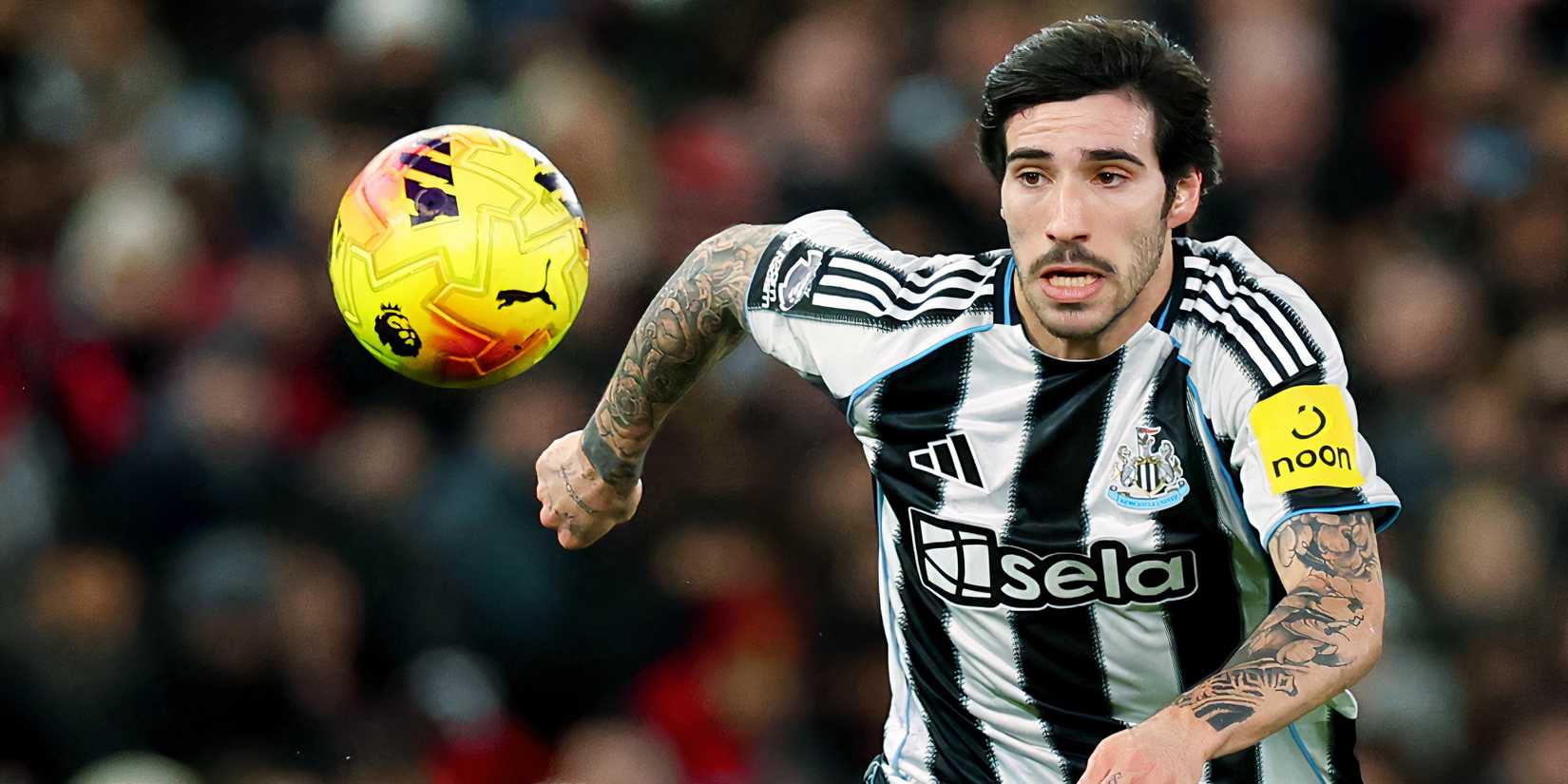 Sandro Tonali in action for Newcastle United against Manchester United in the Premier League