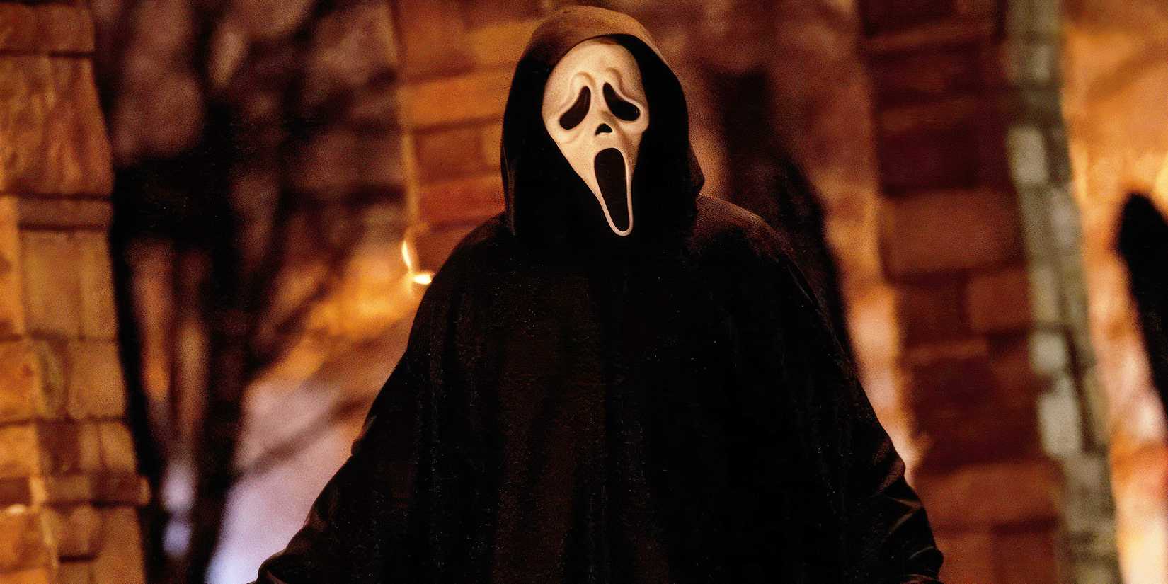Ghostface hunts his prey in 'Scream 7' image