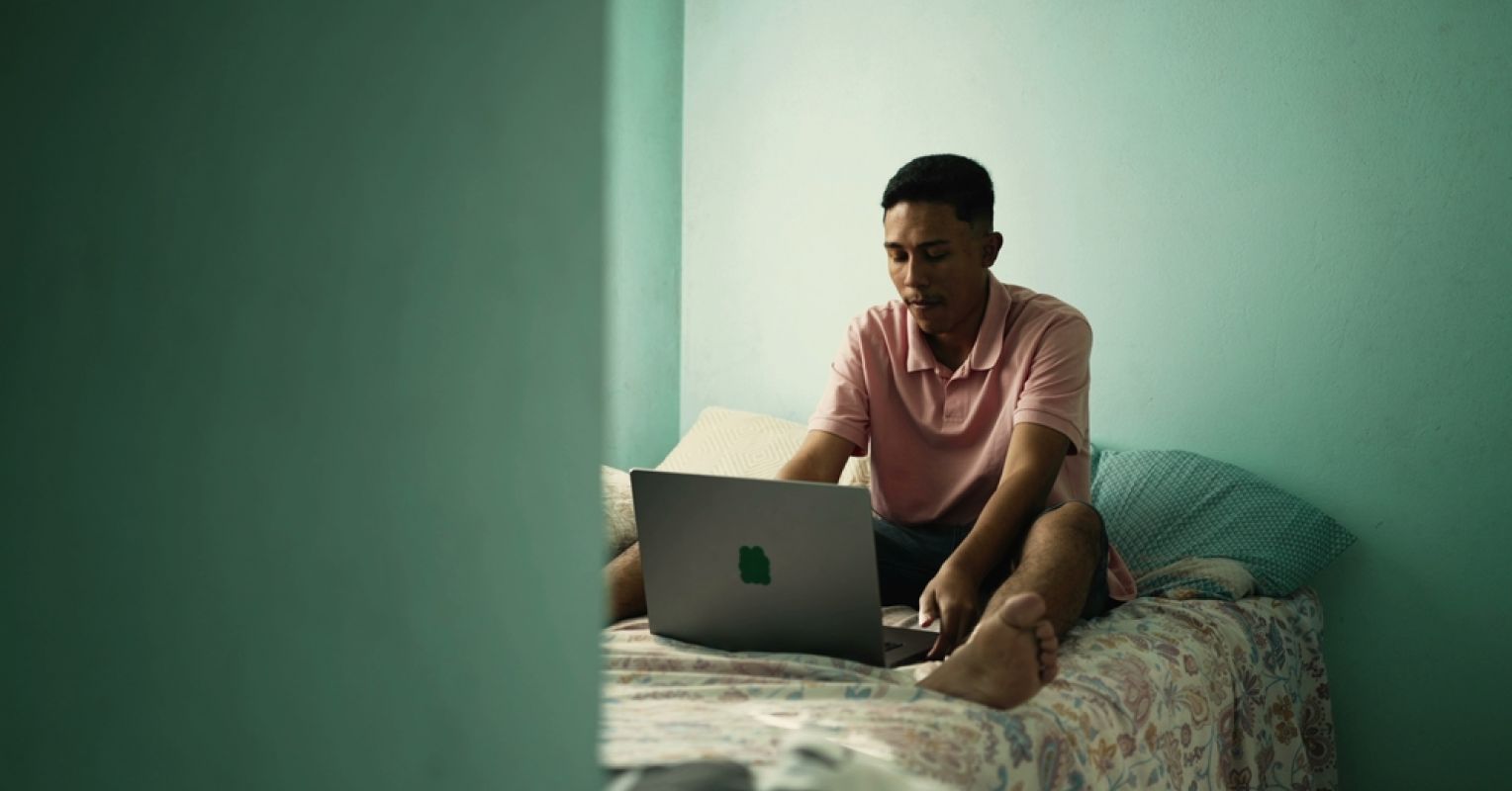 What Cults Teach Us About the Manosphere