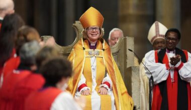 Dame Sarah Mullally enthroned as first female Archbishop of Canterbury in ceremony attended by Prince and Princess of Wales | UK News