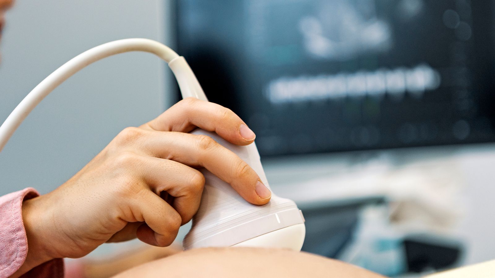 An ultrasound is performed on a pregnant woman: Pic: iStock