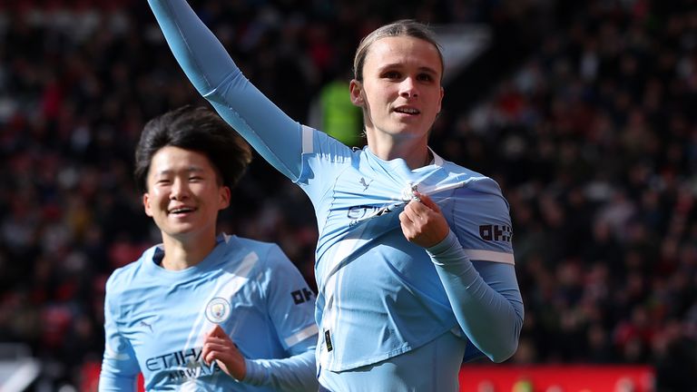 Kerstin Casparij of Manchester City celebrates scoring their third goal