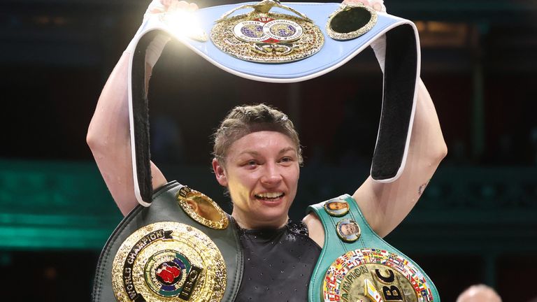 NATASHA JONAS V LAUREN PRICE.UNSTOPPABLE, BOXXER.PIC LAWRENCE LUSTIG/BOXXER.(PICS FREE FOR EDITORIAL USE ONLY).ROYAL ALBERT HALL  7/3/2025.WORLD WELTERWEIGHT CHAMPIONSHIP UNIFICATION.NATASHA JONAS V LAUREN PRICE