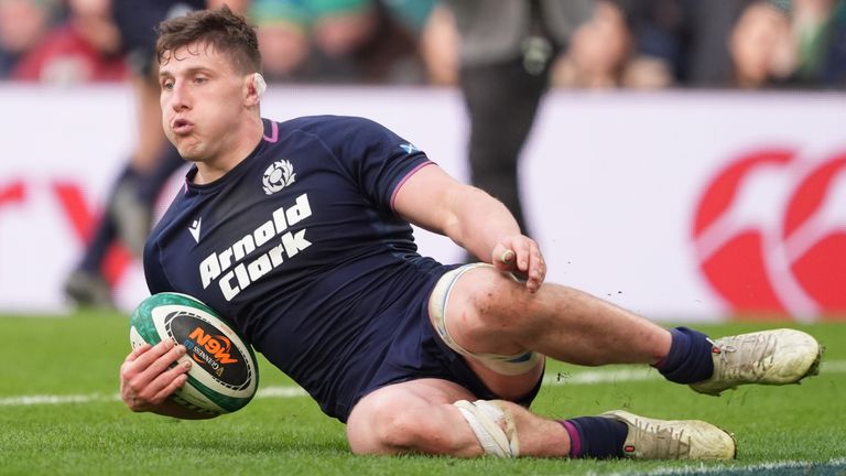 Rory Darge went over on the 60th minute as Scotland continued to battle 