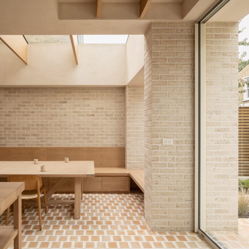 Limestone brick-lined extension