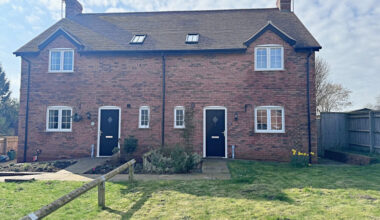 Property of the Week: modern three-bed in 'idyllic position' available for £450k | Property of the Week | News | Warwick Nub News