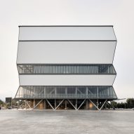 Teatro Biobio by Smiljan Radić