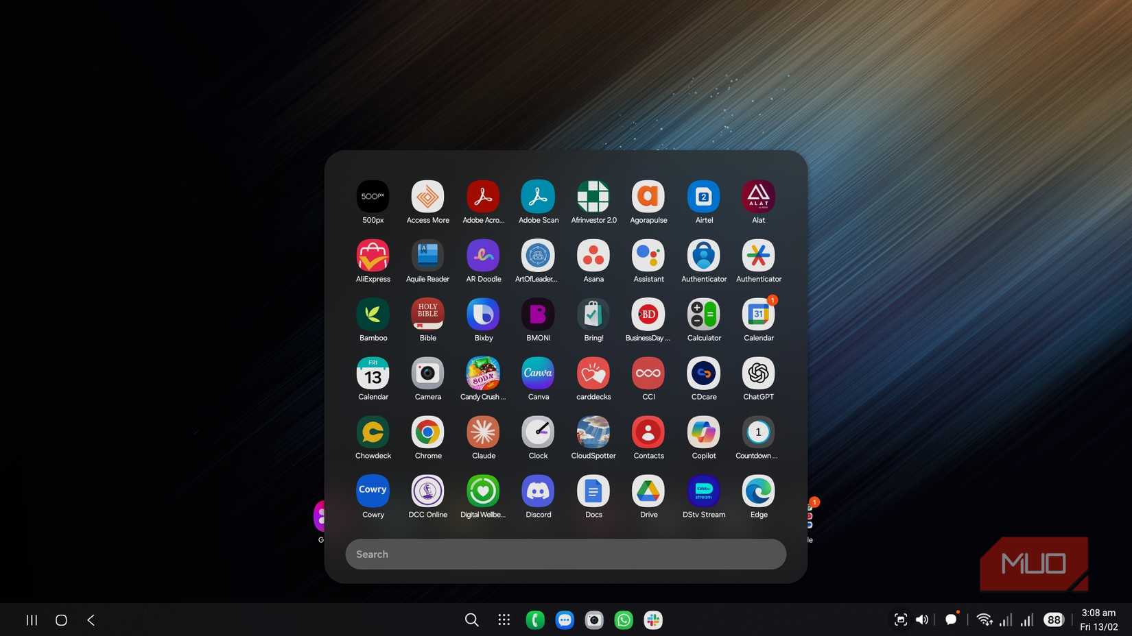 The app drawer in Samsung DeX mode displaying a comprehensive grid of installed mobile applications.