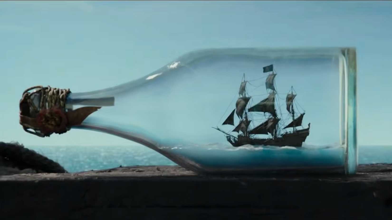 The black pearl ship in a bottle from Pirates of the Caribbean Dead Men Tell No Tales