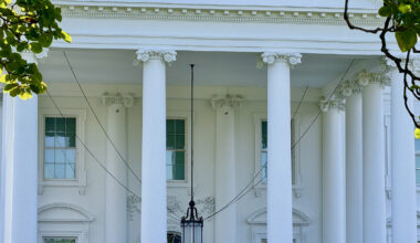 Corinthian columns proposed for White House