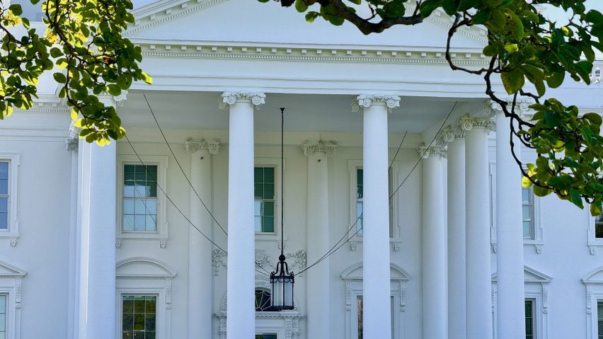 White house Portico Collumns