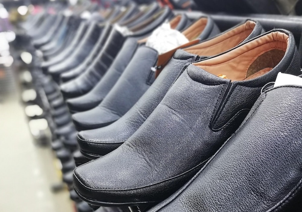 Former Armagh shoe shop owner hit with boardroom ban over £50,000 Covid Bounce Back loan – Armagh I