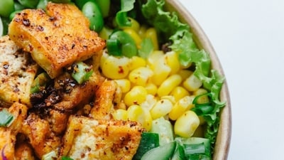 Read more to find out how you can increase your protein intake as a vegetarian! (Unsplash)