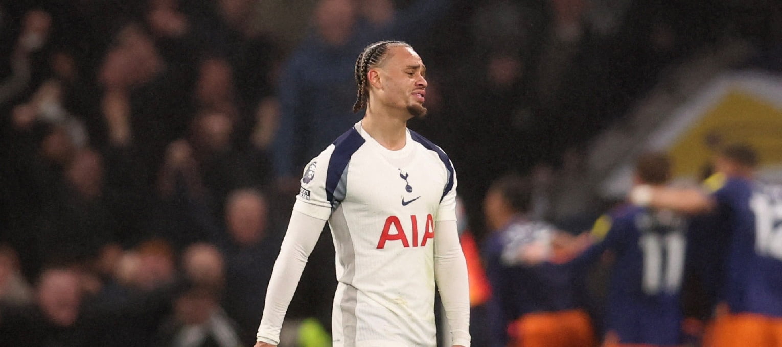 Tottenham v Palace team news: Xavi + Gallagher benched