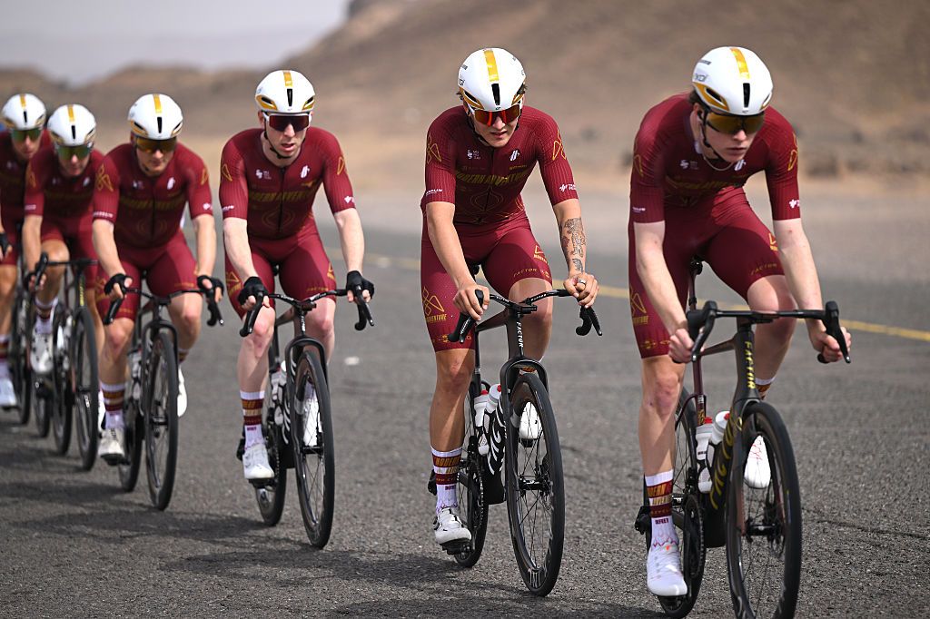 Modern Adventure at the front of the field durin the AlUla Tour including Sean Christian (2-R)